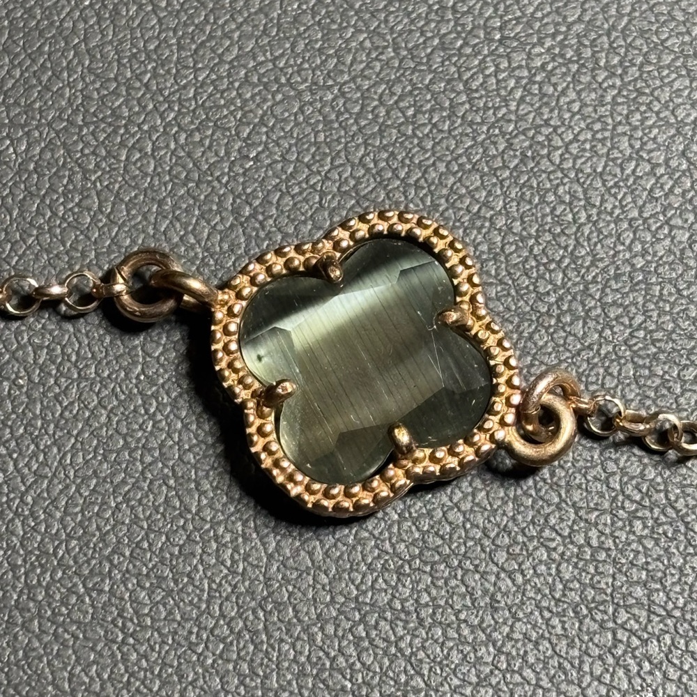Rose gold clover necklace gray agate approx 36” long.
